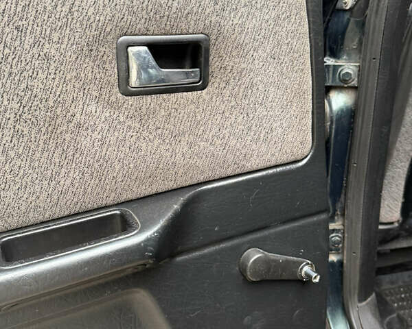 Зелений Ауді 80, об'ємом двигуна 2 л та пробігом 404 тис. км за 3100 $, фото 30 на Automoto.ua