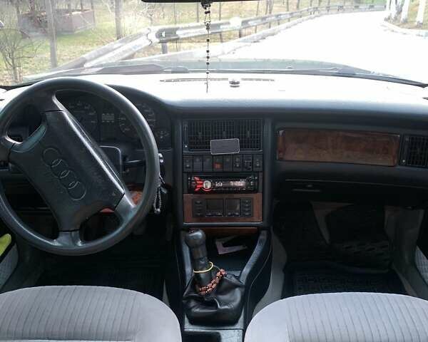 Зеленый Ауди 80, объемом двигателя 2.6 л и пробегом 359 тыс. км за 4500 $, фото 12 на Automoto.ua
