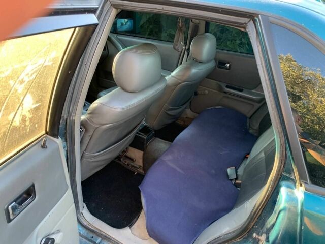 Зеленый Ауди 80, объемом двигателя 2.6 л и пробегом 3 тыс. км за 1100 $, фото 3 на Automoto.ua