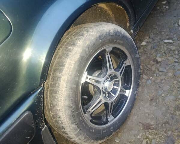 Зелений Ауді 80, об'ємом двигуна 2 л та пробігом 240 тис. км за 3200 $, фото 12 на Automoto.ua