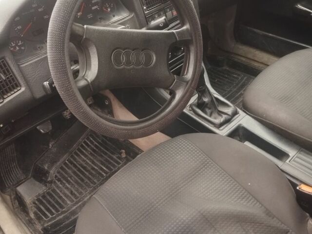 Зеленый Ауди 80, объемом двигателя 2 л и пробегом 250 тыс. км за 750 $, фото 7 на Automoto.ua