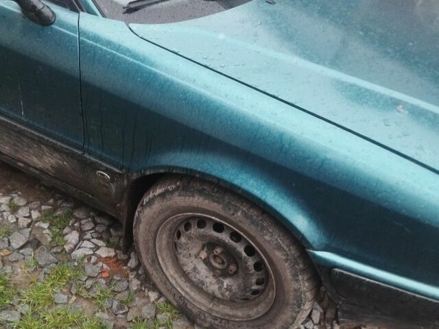 Зеленый Ауди 80, объемом двигателя 2 л и пробегом 250 тыс. км за 750 $, фото 3 на Automoto.ua