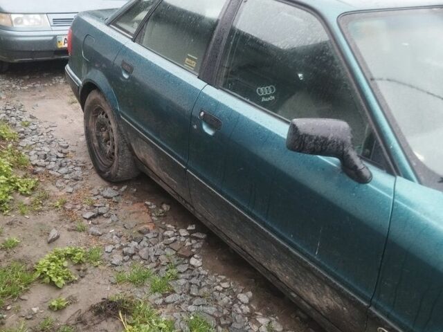 Зеленый Ауди 80, объемом двигателя 2 л и пробегом 250 тыс. км за 750 $, фото 2 на Automoto.ua