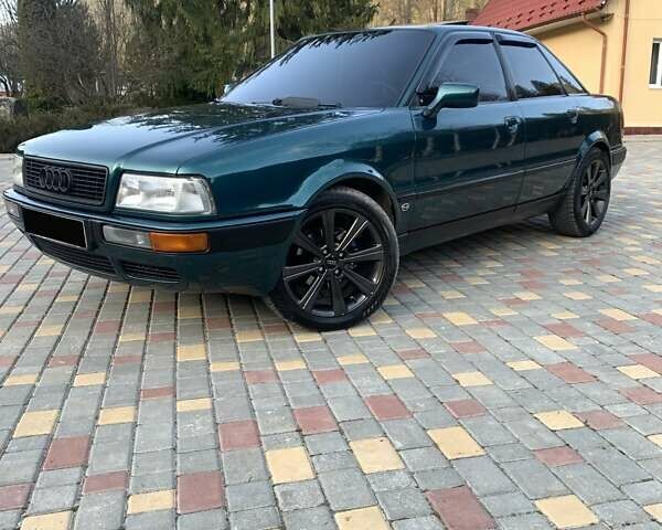 Зеленый Ауди 80, объемом двигателя 2.6 л и пробегом 359 тыс. км за 4500 $, фото 1 на Automoto.ua