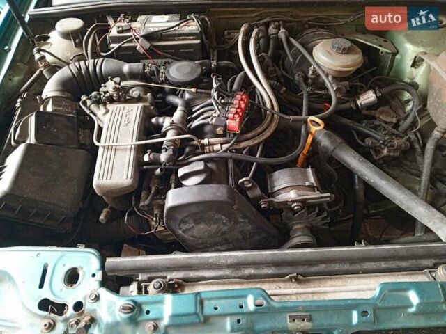 Зеленый Ауди 80, объемом двигателя 1.98 л и пробегом 253 тыс. км за 3500 $, фото 2 на Automoto.ua