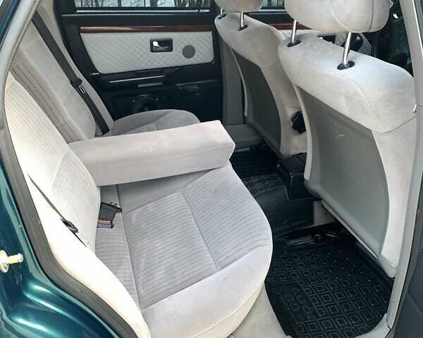 Зеленый Ауди 80, объемом двигателя 2.6 л и пробегом 359 тыс. км за 4500 $, фото 15 на Automoto.ua