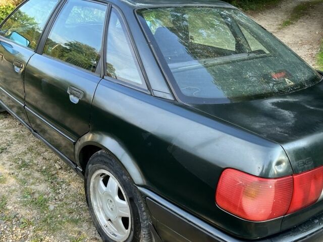 Зеленый Ауди 80, объемом двигателя 2 л и пробегом 300 тыс. км за 1700 $, фото 2 на Automoto.ua