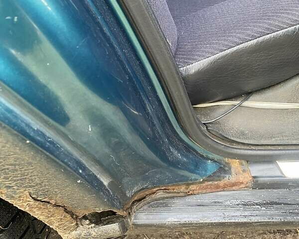 Зеленый Ауди 80, объемом двигателя 2 л и пробегом 310 тыс. км за 2500 $, фото 6 на Automoto.ua