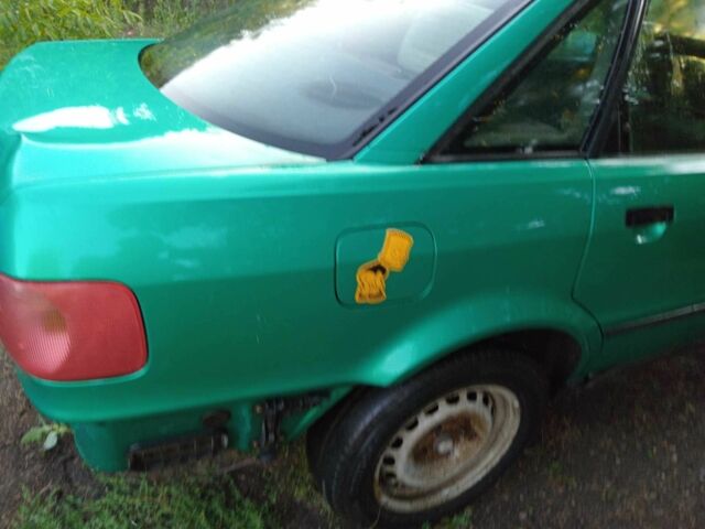 Зеленый Ауди 80, объемом двигателя 1.9 л и пробегом 400 тыс. км за 799 $, фото 4 на Automoto.ua