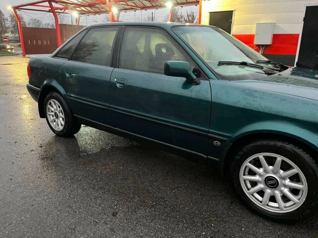 Зеленый Ауди 80, объемом двигателя 2 л и пробегом 300 тыс. км за 3500 $, фото 10 на Automoto.ua