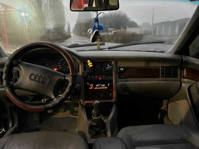 Зеленый Ауди 80, объемом двигателя 2 л и пробегом 300 тыс. км за 3500 $, фото 4 на Automoto.ua