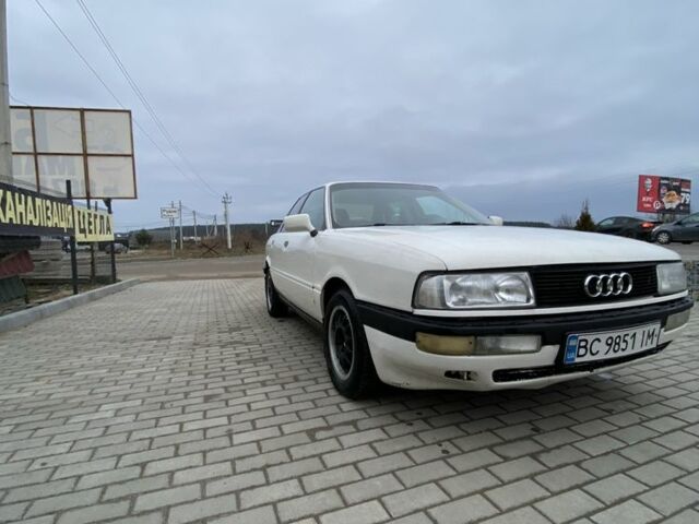 Белый Ауди 90, объемом двигателя 2.3 л и пробегом 286 тыс. км за 1400 $, фото 5 на Automoto.ua
