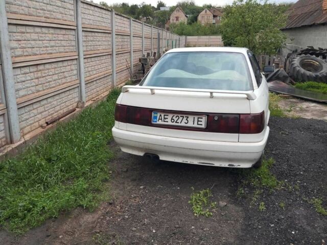 Белый Ауди 90, объемом двигателя 2.2 л и пробегом 200 тыс. км за 1187 $, фото 1 на Automoto.ua