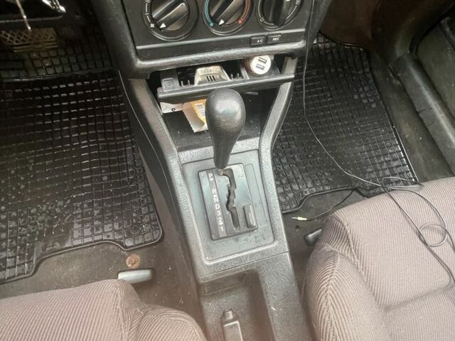 Белый Ауди 90, объемом двигателя 2.3 л и пробегом 10 тыс. км за 1500 $, фото 5 на Automoto.ua