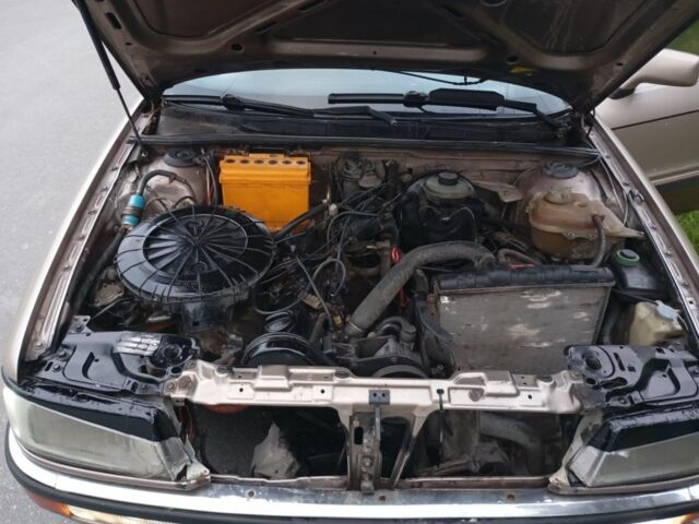 Бежевый Ауди 90, объемом двигателя 2.2 л и пробегом 333 тыс. км за 1500 $, фото 17 на Automoto.ua