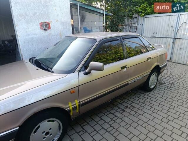Бежевый Ауди 90, объемом двигателя 2.2 л и пробегом 290 тыс. км за 750 $, фото 1 на Automoto.ua
