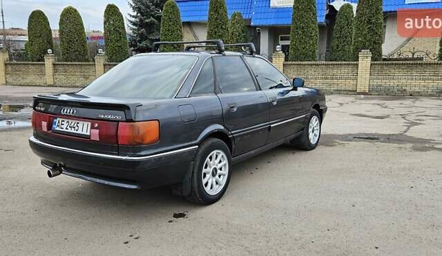 Черный Ауди 90, объемом двигателя 2.31 л и пробегом 450 тыс. км за 2699 $, фото 6 на Automoto.ua