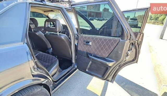 Черный Ауди 90, объемом двигателя 2.31 л и пробегом 450 тыс. км за 2699 $, фото 14 на Automoto.ua