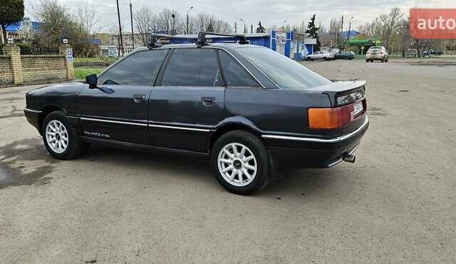 Черный Ауди 90, объемом двигателя 2.31 л и пробегом 450 тыс. км за 2699 $, фото 2 на Automoto.ua