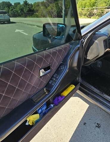 Черный Ауди 90, объемом двигателя 2.31 л и пробегом 450 тыс. км за 2699 $, фото 12 на Automoto.ua