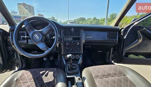 Черный Ауди 90, объемом двигателя 2.31 л и пробегом 450 тыс. км за 2699 $, фото 13 на Automoto.ua