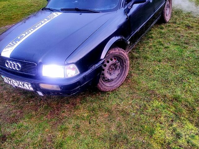 Черный Ауди 90, объемом двигателя 2 л и пробегом 0 тыс. км за 1900 $, фото 1 на Automoto.ua