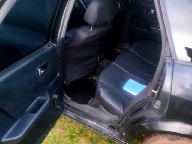 Черный Ауди 90, объемом двигателя 2 л и пробегом 0 тыс. км за 1900 $, фото 10 на Automoto.ua