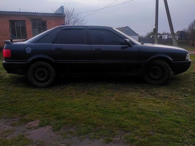 Черный Ауди 90, объемом двигателя 2 л и пробегом 0 тыс. км за 1900 $, фото 4 на Automoto.ua