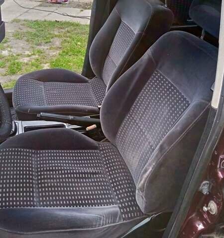 Красный Ауди 90, объемом двигателя 1.78 л и пробегом 343 тыс. км за 2700 $, фото 15 на Automoto.ua