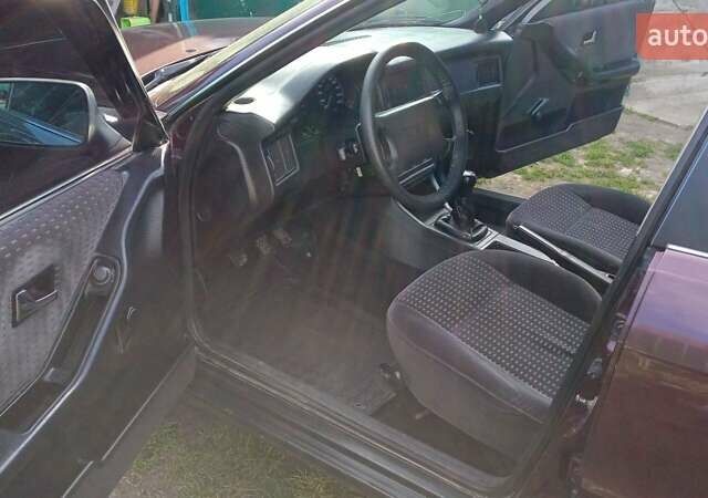 Красный Ауди 90, объемом двигателя 1.78 л и пробегом 343 тыс. км за 2700 $, фото 12 на Automoto.ua