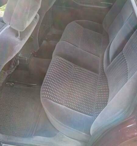 Красный Ауди 90, объемом двигателя 1.78 л и пробегом 343 тыс. км за 2700 $, фото 14 на Automoto.ua