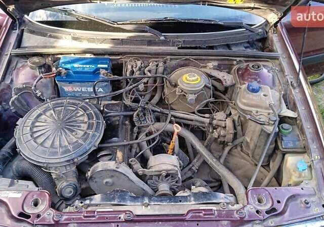 Красный Ауди 90, объемом двигателя 1.78 л и пробегом 343 тыс. км за 2700 $, фото 10 на Automoto.ua