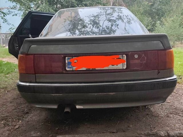 Серый Ауди 90, объемом двигателя 2.23 л и пробегом 3 тыс. км за 1674 $, фото 6 на Automoto.ua