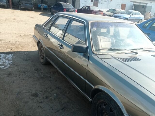 Серый Ауди 90, объемом двигателя 0 л и пробегом 625 тыс. км за 500 $, фото 1 на Automoto.ua