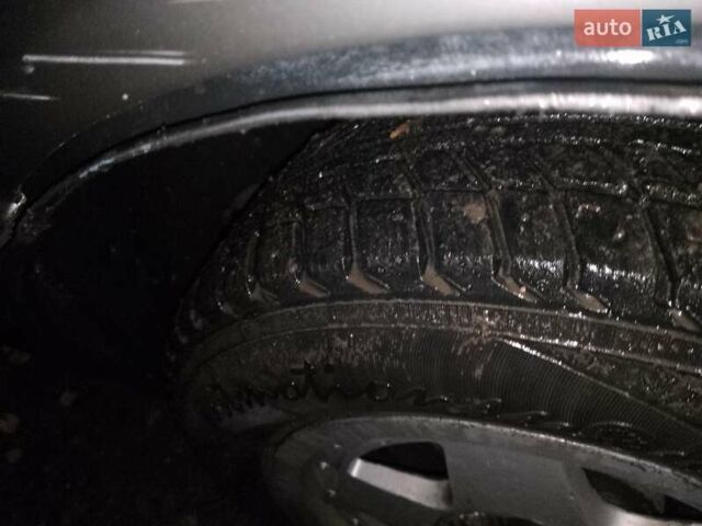 Серый Ауди 90, объемом двигателя 2.31 л и пробегом 350 тыс. км за 1600 $, фото 1 на Automoto.ua