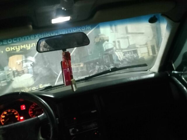 Сірий Ауді 90, об'ємом двигуна 2.3 л та пробігом 350 тис. км за 1500 $, фото 1 на Automoto.ua