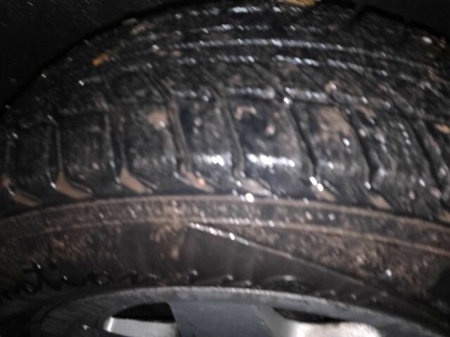 Сірий Ауді 90, об'ємом двигуна 2.3 л та пробігом 350 тис. км за 1500 $, фото 2 на Automoto.ua