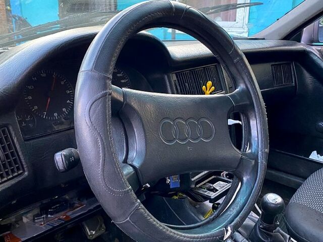 Серый Ауди 90, объемом двигателя 1.8 л и пробегом 0 тыс. км за 2170 $, фото 4 на Automoto.ua
