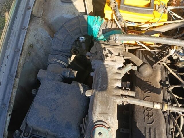 Серый Ауди 90, объемом двигателя 2.2 л и пробегом 144 тыс. км за 960 $, фото 2 на Automoto.ua