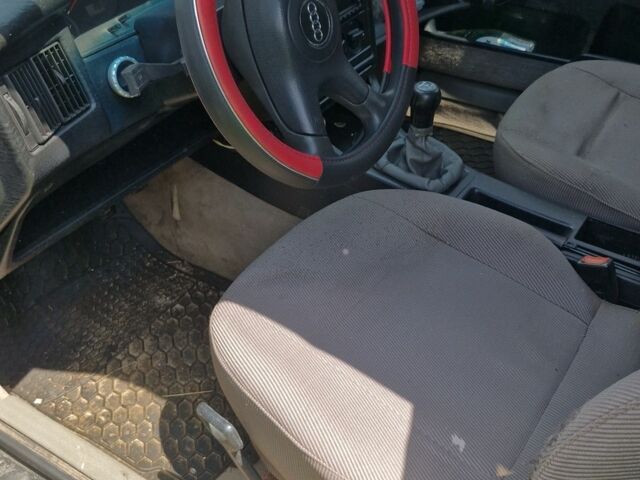 Синий Ауди 90, объемом двигателя 2.3 л и пробегом 284 тыс. км за 700 $, фото 4 на Automoto.ua