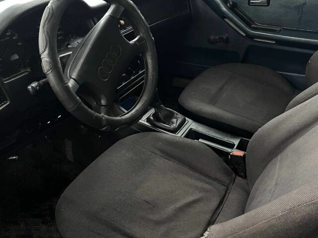 Синий Ауди 90, объемом двигателя 2 л и пробегом 200 тыс. км за 1500 $, фото 6 на Automoto.ua