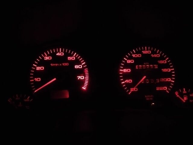 Синий Ауди 90, объемом двигателя 2 л и пробегом 200 тыс. км за 1500 $, фото 10 на Automoto.ua