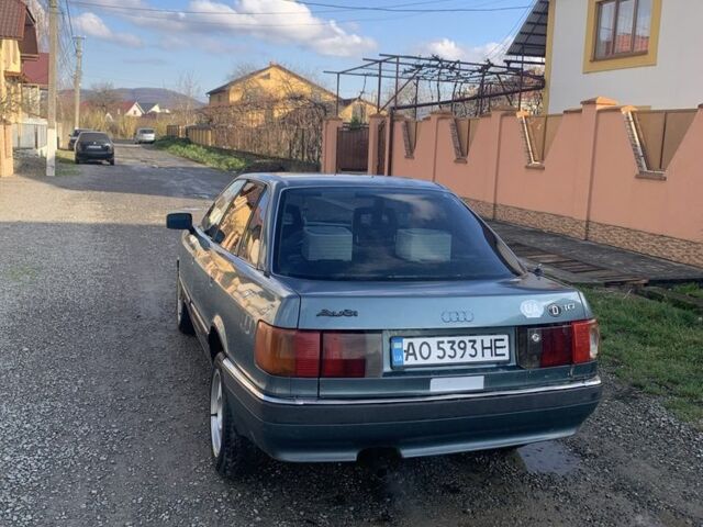 Синий Ауди 90, объемом двигателя 1.6 л и пробегом 300 тыс. км за 1050 $, фото 1 на Automoto.ua