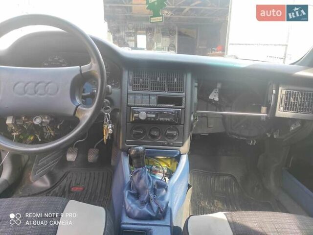 Синий Ауди 90, объемом двигателя 2 л и пробегом 320 тыс. км за 1800 $, фото 8 на Automoto.ua