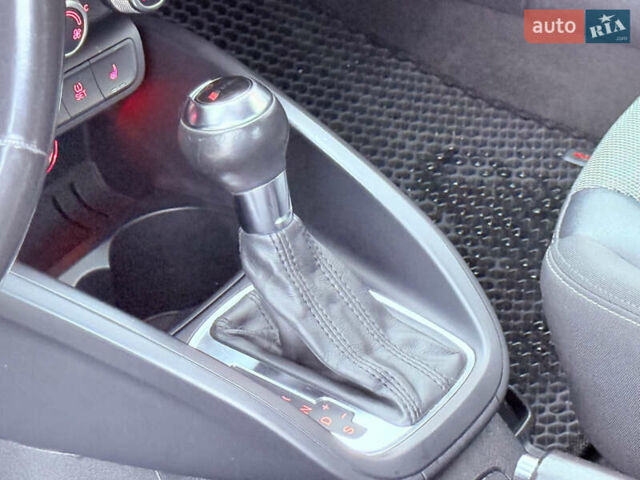 Білий Ауді А1, об'ємом двигуна 1.4 л та пробігом 114 тис. км за 7999 $, фото 40 на Automoto.ua