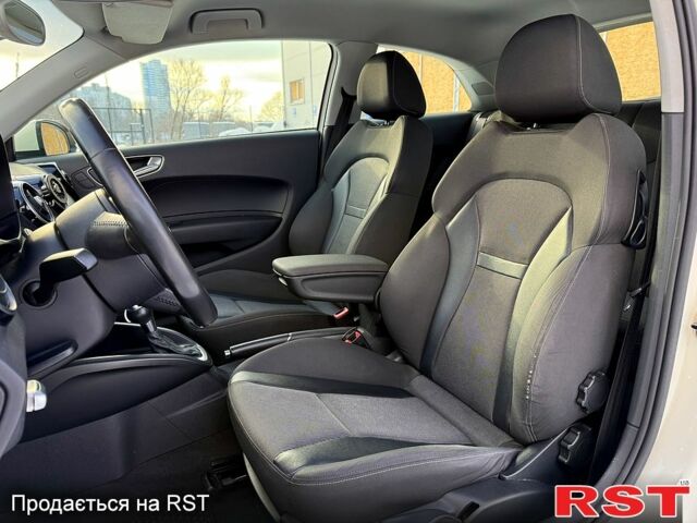 Білий Ауді А1, об'ємом двигуна 1.4 л та пробігом 114 тис. км за 8990 $, фото 11 на Automoto.ua