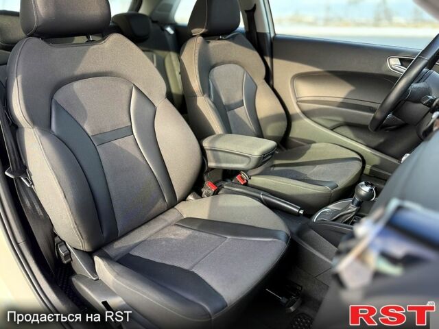 Белый Ауди А1, объемом двигателя 1.4 л и пробегом 114 тыс. км за 8990 $, фото 10 на Automoto.ua