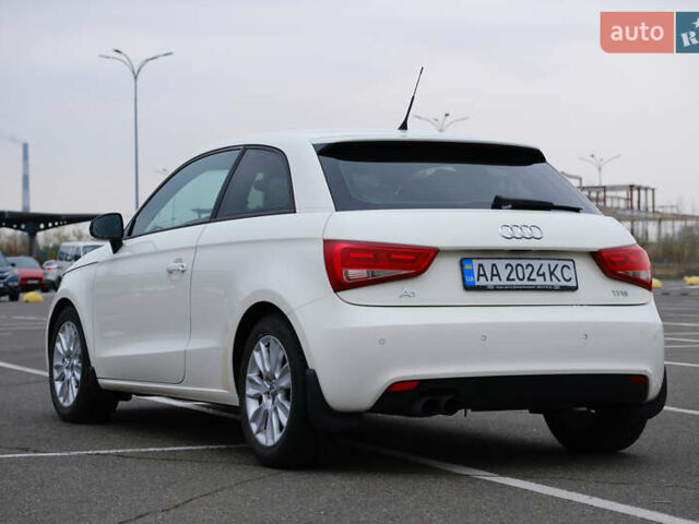 Белый Ауди А1, объемом двигателя 1.39 л и пробегом 167 тыс. км за 9300 $, фото 11 на Automoto.ua