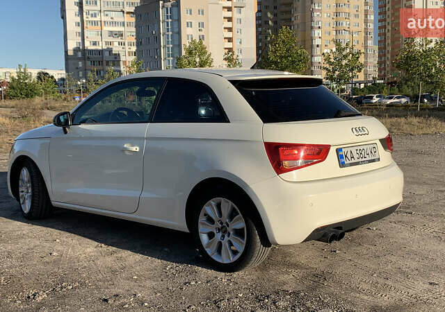 Белый Ауди А1, объемом двигателя 1.39 л и пробегом 240 тыс. км за 8000 $, фото 3 на Automoto.ua