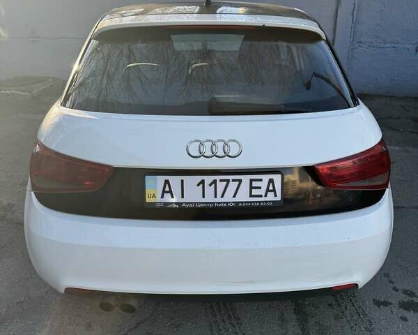 Белый Ауди А1, объемом двигателя 1.4 л и пробегом 240 тыс. км за 7000 $, фото 6 на Automoto.ua